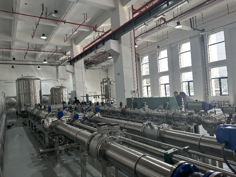 茂名電磁流量計廠家——廣東康寶萊，精準計量助力石化產業(yè)與水務發(fā)展